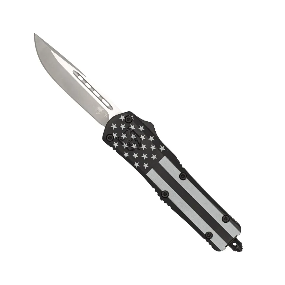 CobraTec FS-3 Medium OTF Messer Blackout Flag D2